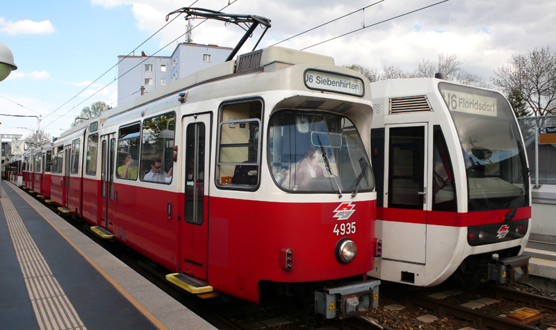 U6 4935 2678