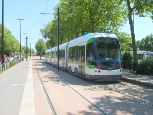 Tram in Nantes 2