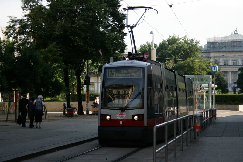 65 6 Akademiestraße