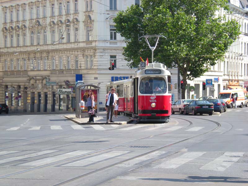 Erste Straßenbahnfotos 3