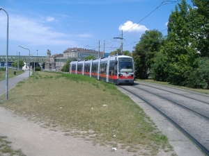 ULF 608 auf Linie 6