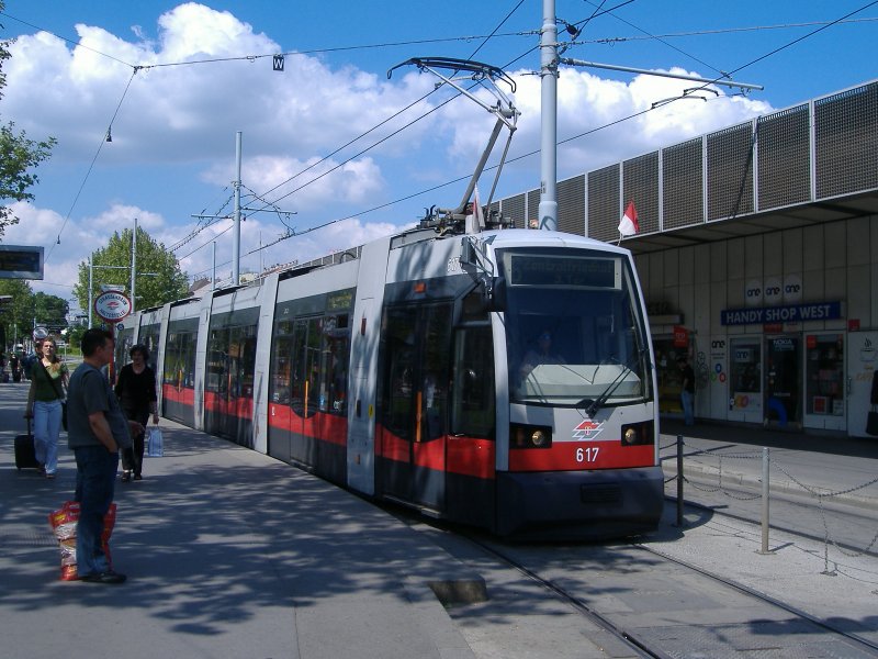 ULF 617 auf Linie 6