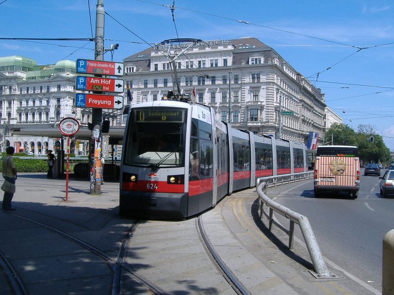 ULF 624 auf linie D