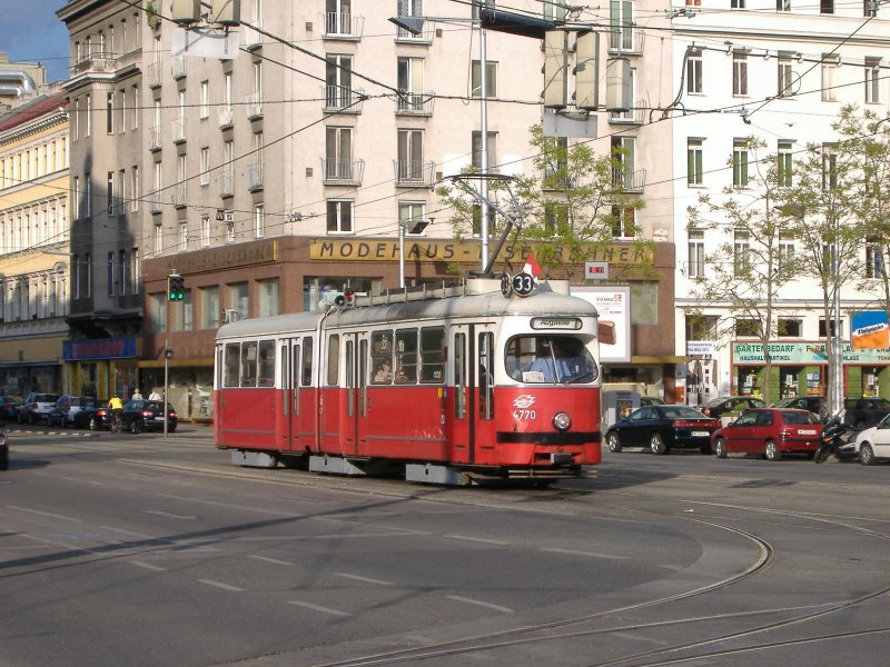 4770 auf linie 33
