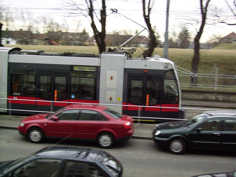 Linie 65 zwischen Stephan - Fadinger - Platz und Windtenstraße (02.2008)