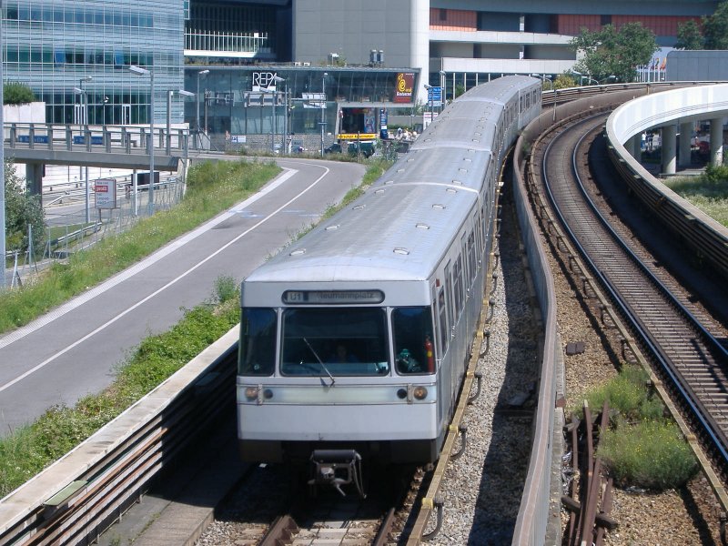 U1