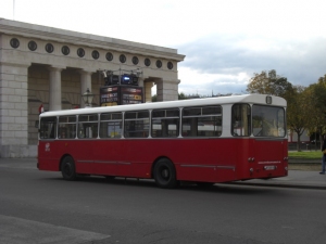 LU 200 M11 U7 Bus Und weitere busse 4