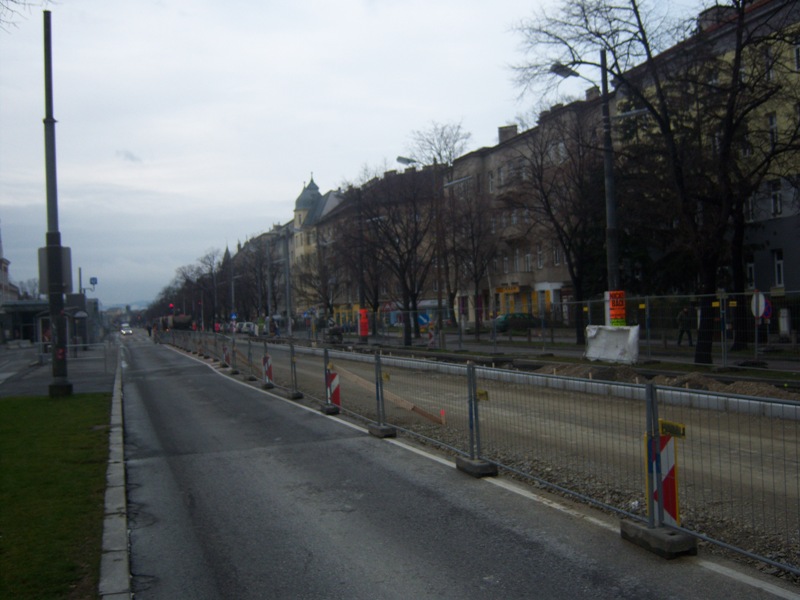 Ausstellungsstraße 2