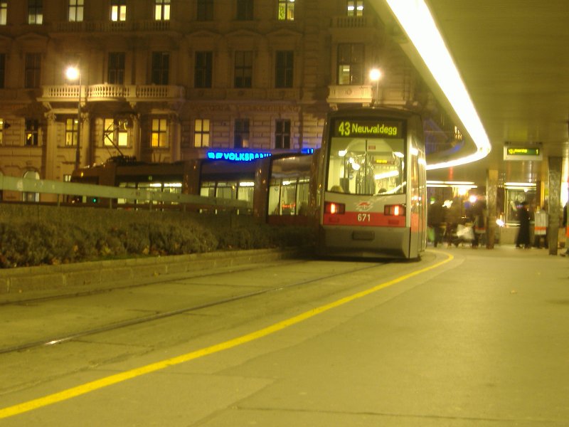 ULF 671 auf linie 43