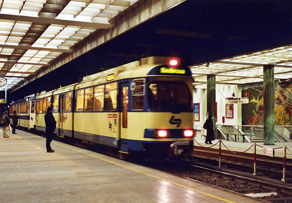1xx + 1xx am Südtiroler Platz