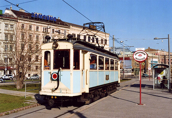 Hofsalonwagen - Bild 01