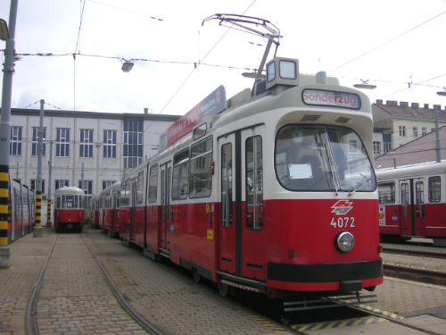 4072 (1)