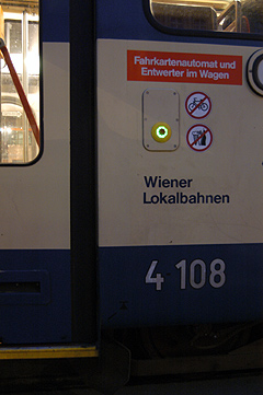Neuer 100er-Türtaster