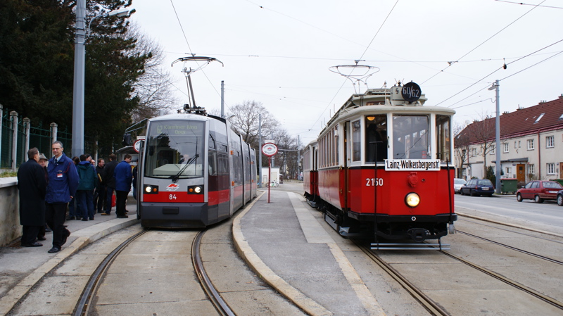 2009/02/28 - GS 6858 + k5 3965 bei der Präsentation des Straßenbahnjournal-Jahrbuchs 2008 in Lainz