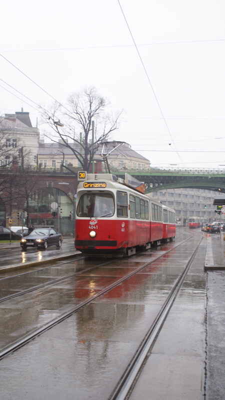 2009/03/05 - E2 4041 + c5 1441 auf der Linie 38, nahe der Haltestelle Glatzgasse