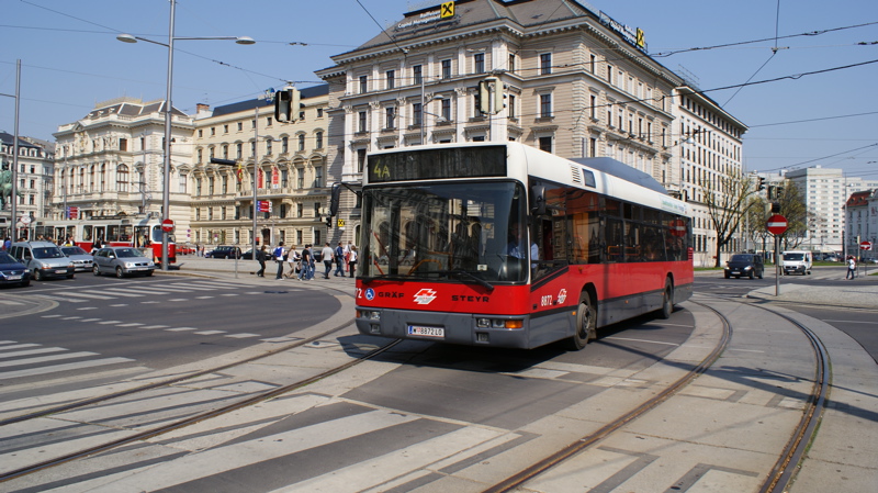 2009/04/08 | 4A (Lothringer Straße) | 8872