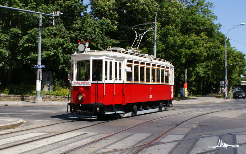 2009/05/10 | Schlossallee | L1 2597 2