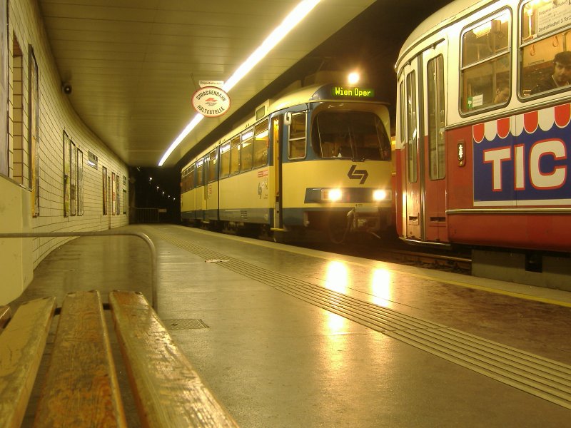 WLB bei Matzleinsdorfer Platz
