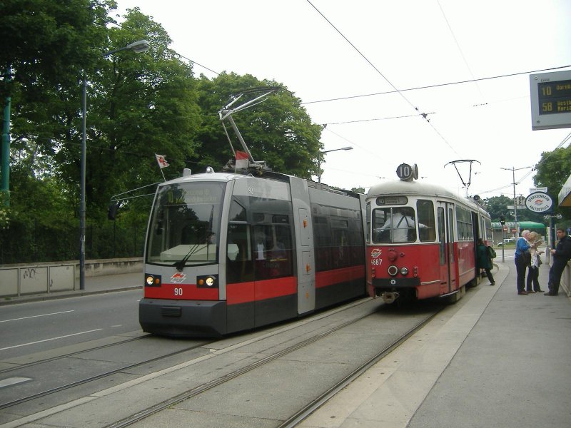 ULF 90 auf linie 10