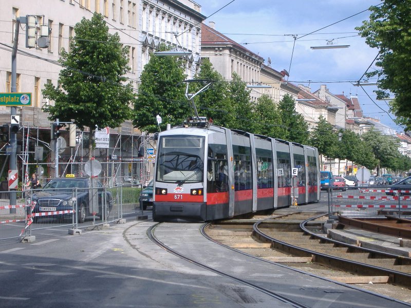 ULF 671 auf linie 43