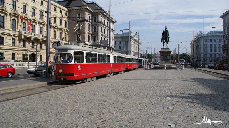 2009/06/06 | Umleitung bzw. Kurzführung der Linien D & 2 (15)