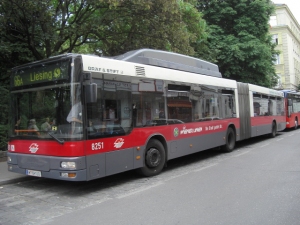 NG 243 M18 Und RBL und Straßenbahn 7
