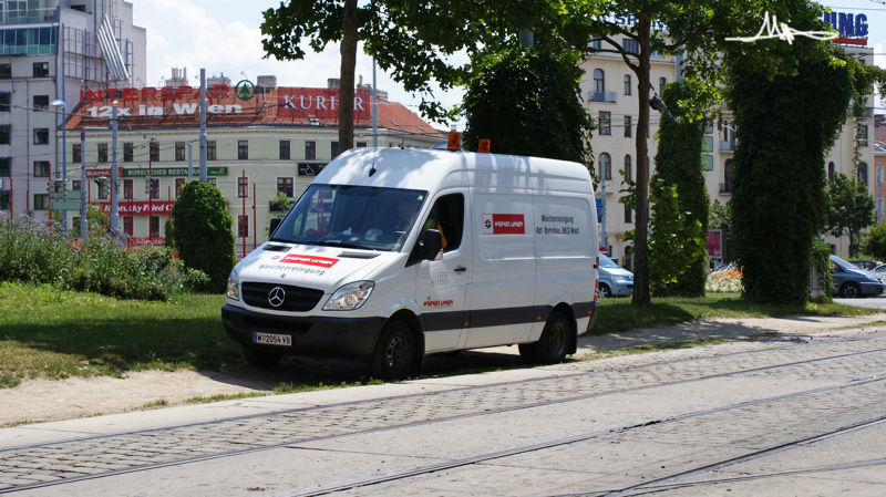 2009/06/12 | 9855 (Weichenreinigung) am Westbahnhof