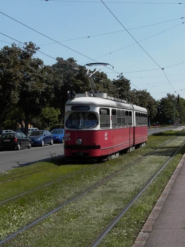 E1 4635 (1)