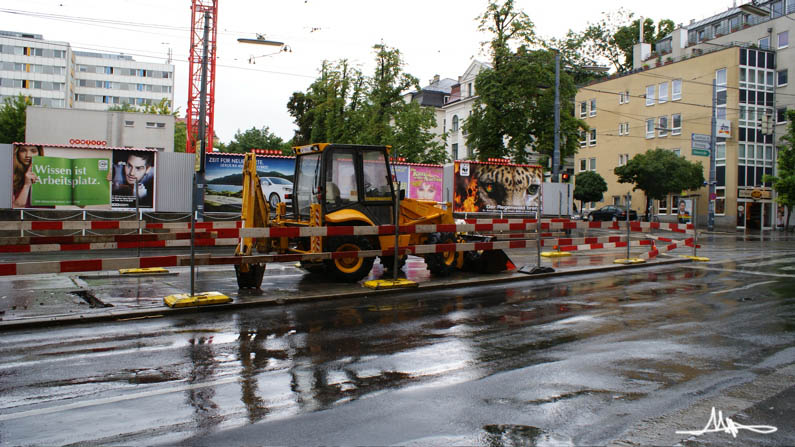 2009/06/23 | 38 (Hardtgasse FR Grinzing) | Bauarbeiten am Haltestellenkap 6