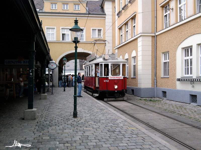 2009/06/25 | Grinzing - Sieveringer Straße | M1 4152 001