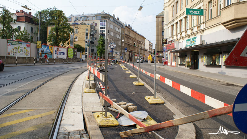 2009/07/15 | 38 (Hardtgasse FR Grinzing) | Bauarbeiten am Haltestellenkap 5