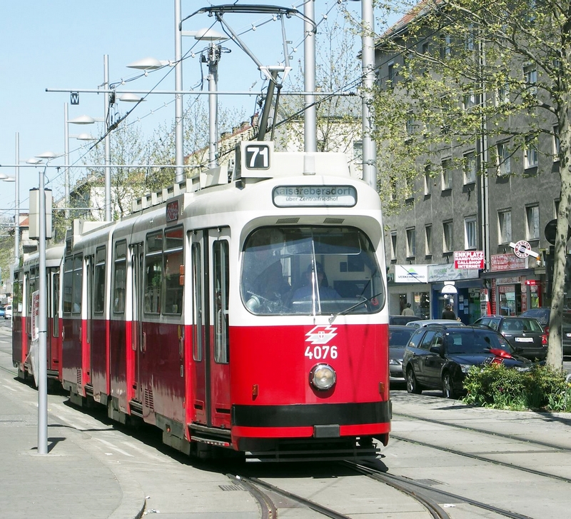 E2 - 4076 - 001