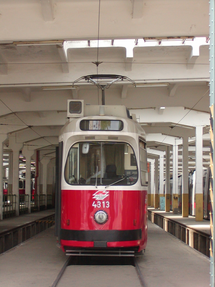 E2 4313