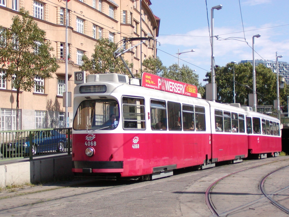 E2 4068