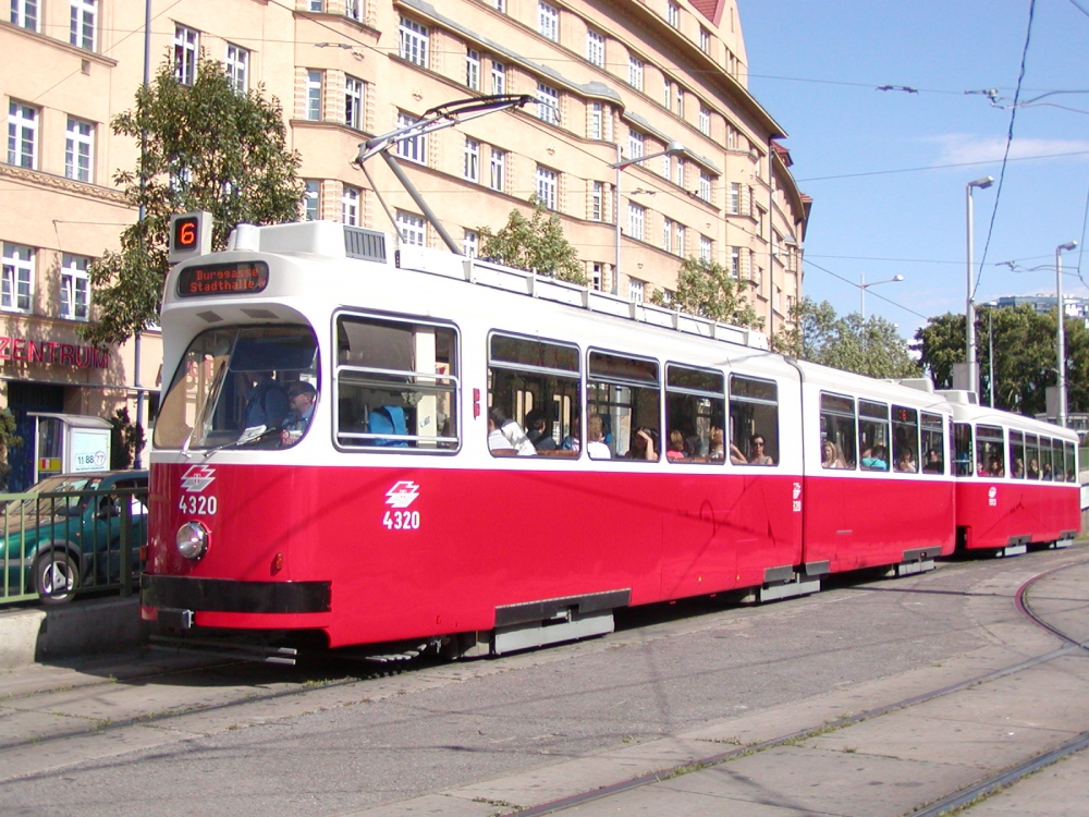 E2 4320