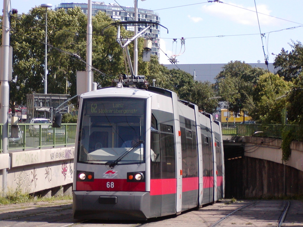 ULF A1 68