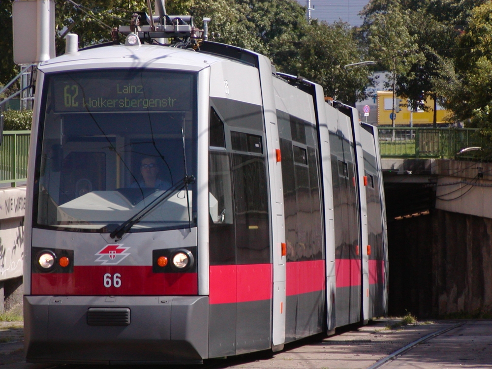 ULF A1 66