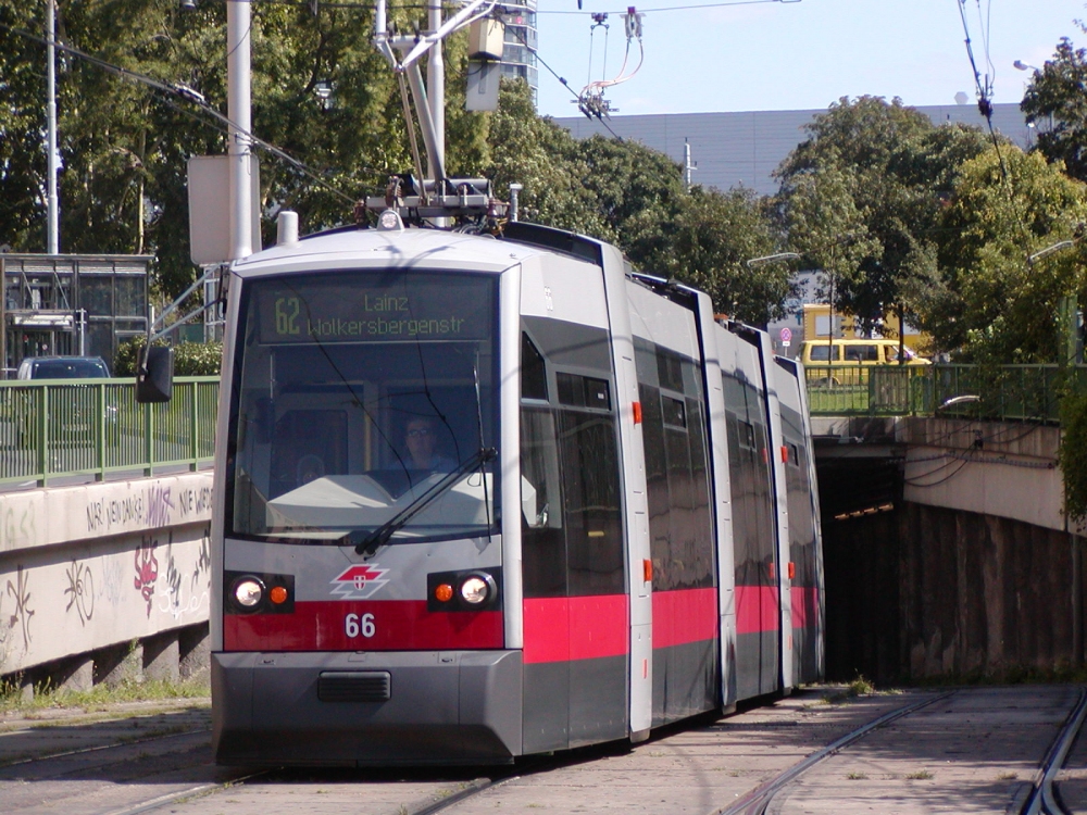 ULF A1 66