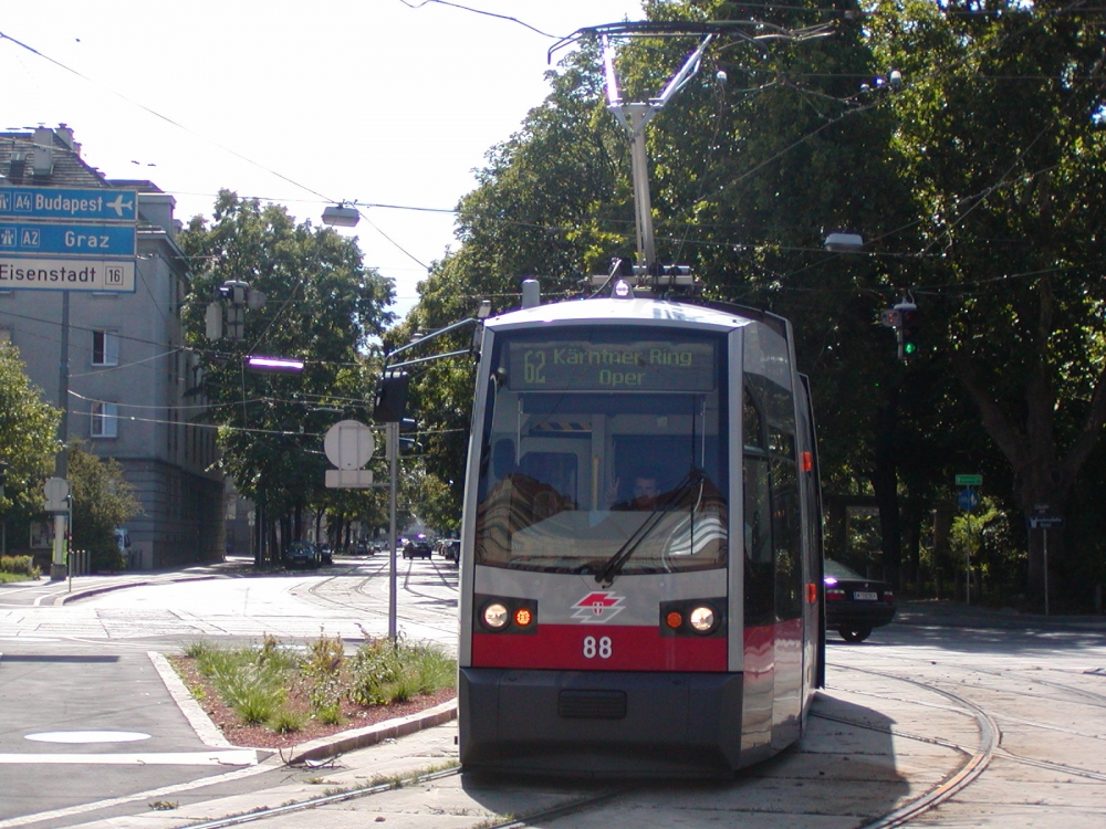 ULF A1 88