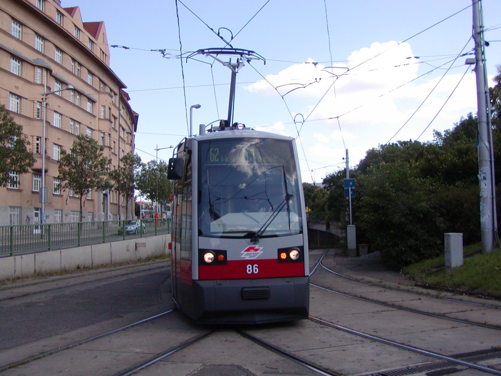 ULF A1 86