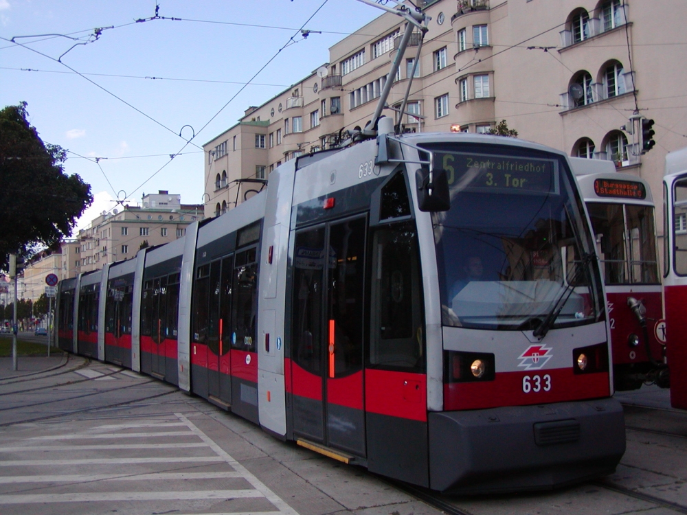 ULF B 633