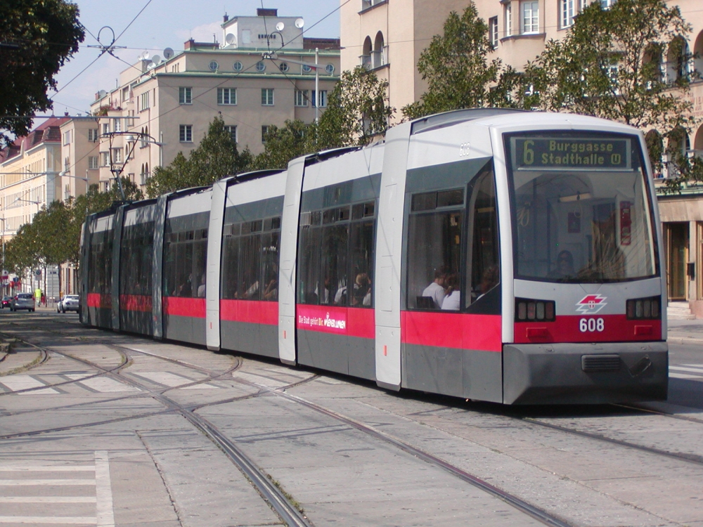 ULF B 608