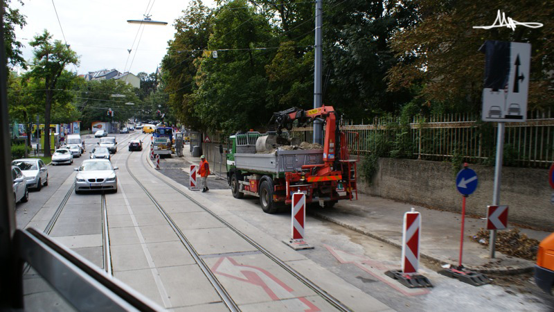 2009/08/13 | Barawitzkagasse (37 FR Schottentor) | Errichtung einer befahrbaren Haltestelleninsel 4