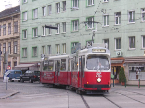 4025 (1)