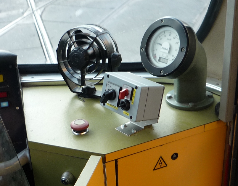 E2_4001_41_Rueckspiegel_27082009