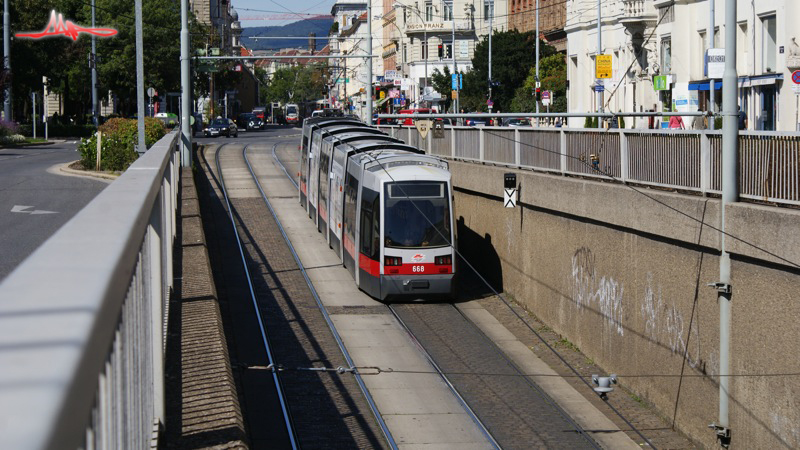 2009/09/07 | Erster Einsatztag von Niederflurgarnituren auf der Linie 41 3