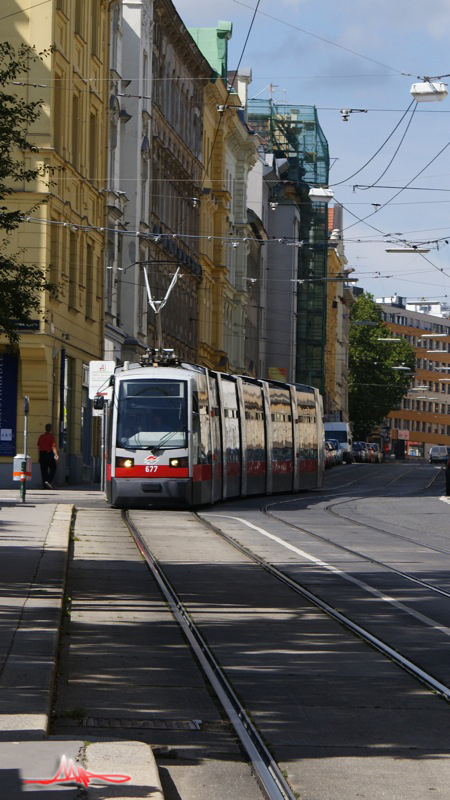 2009/09/07 | Erster Einsatztag von Niederflurgarnituren auf der Linie 41 7