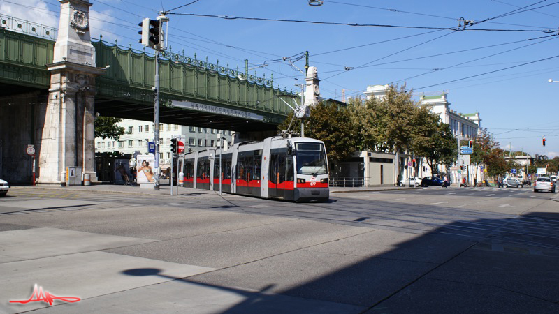 2009/09/07 | Erster Einsatztag von Niederflurgarnituren auf der Linie 41 8