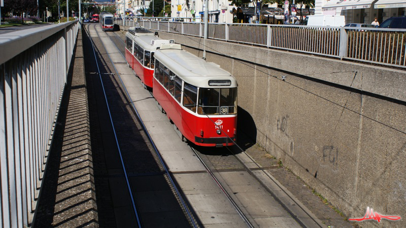 2009/09/07 | 38 (Schottentor) | 4017+1411