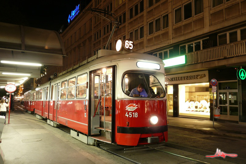 2008/08/20 | 4518 + 1250 als Zug der Linie 65 am Kärntner Ring